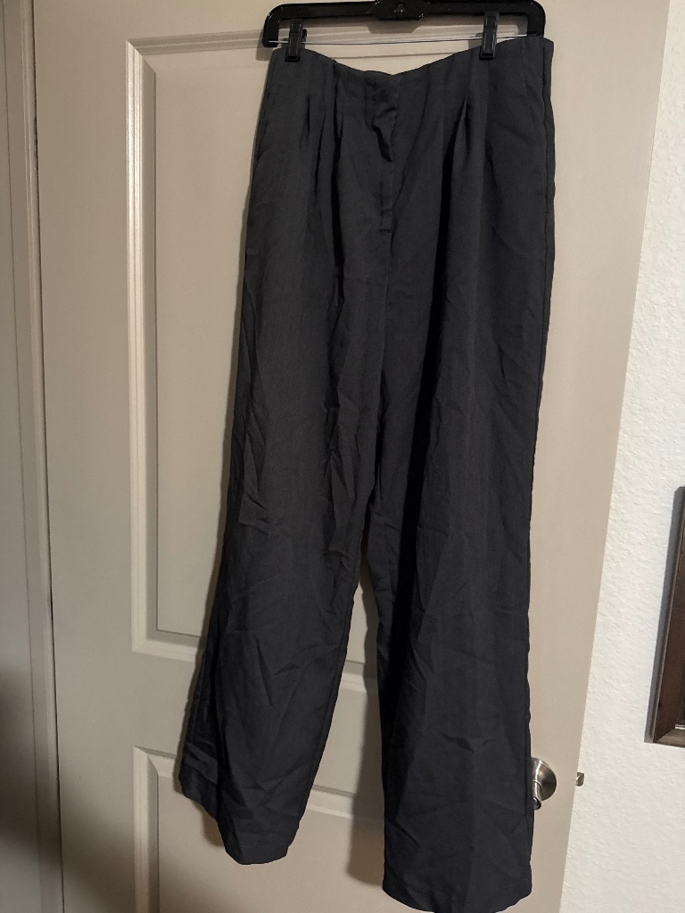 High wasted grey trouser size L